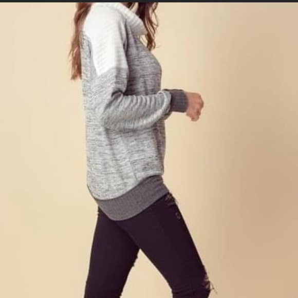 NWT Doe & Rae Sweater - Picture 2 of 8